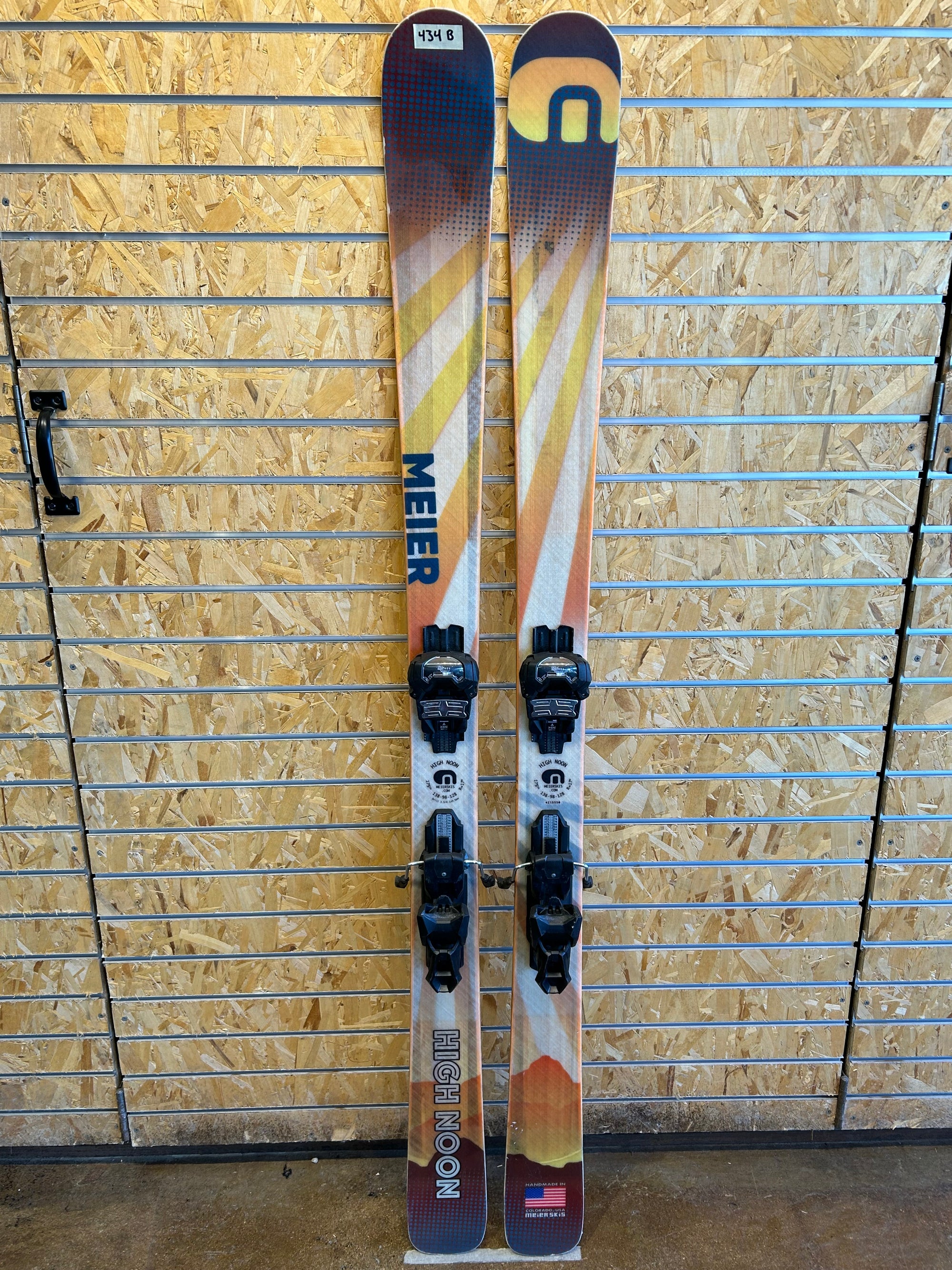 High Noon 175cm Demo Ski