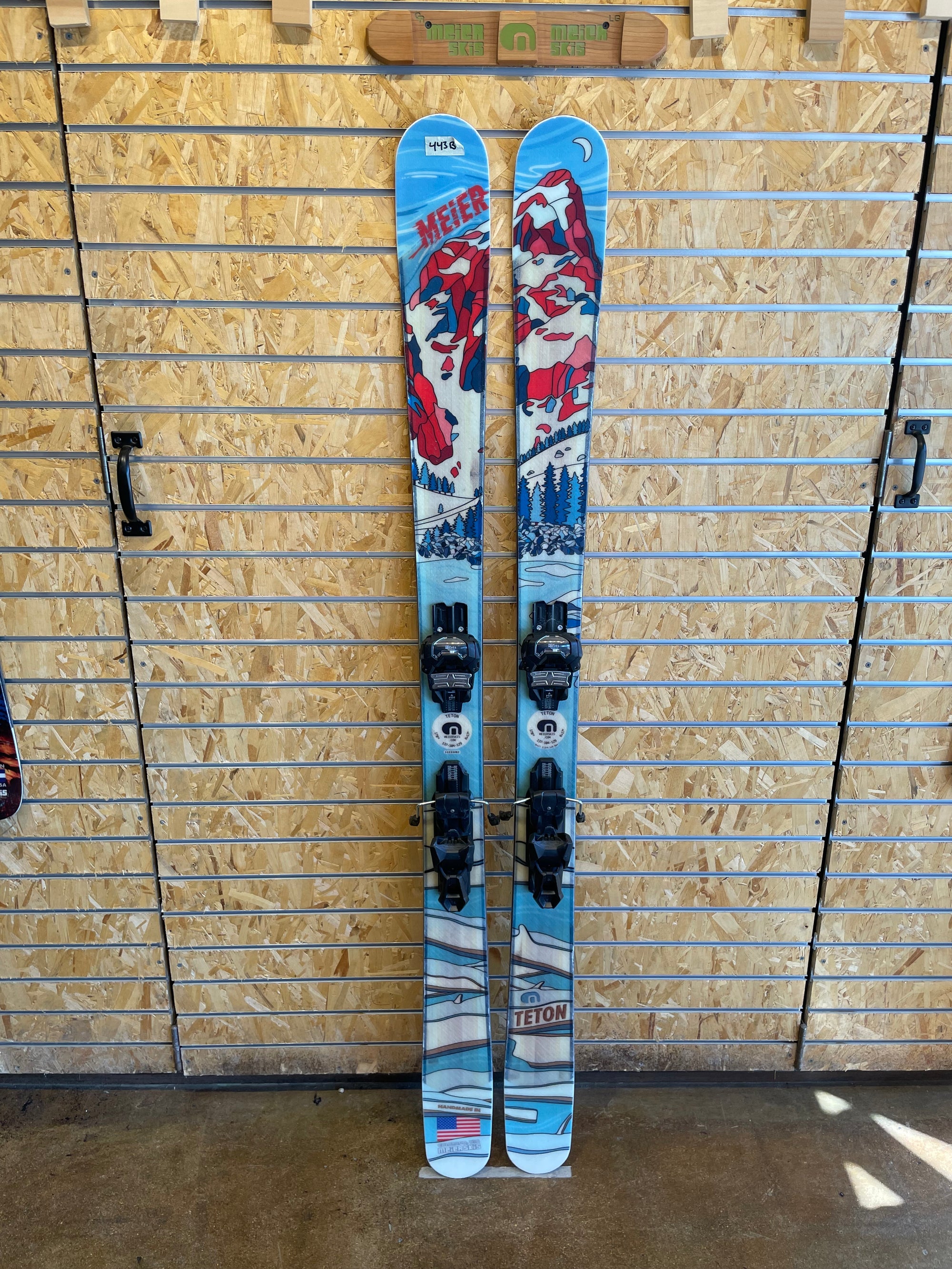 Teton 178cm Demo Ski