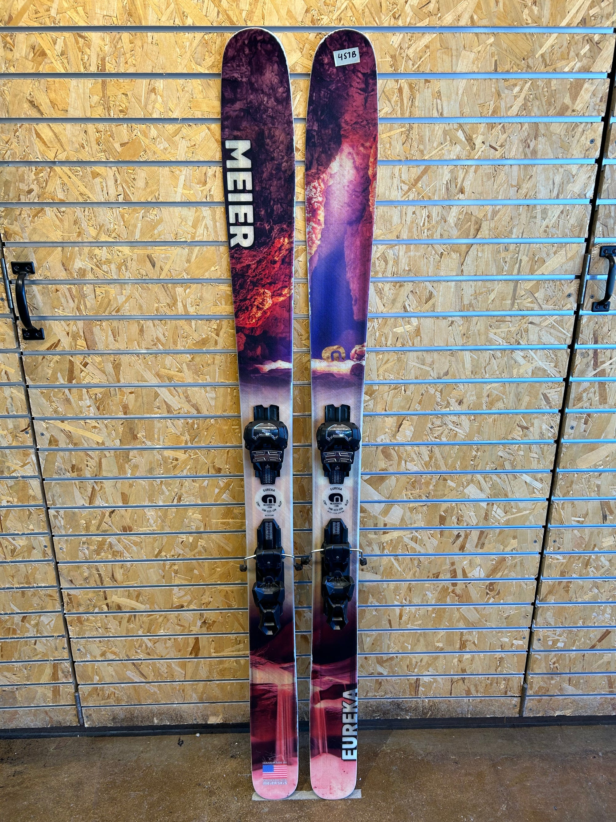 Eureka 174cm Demo Ski