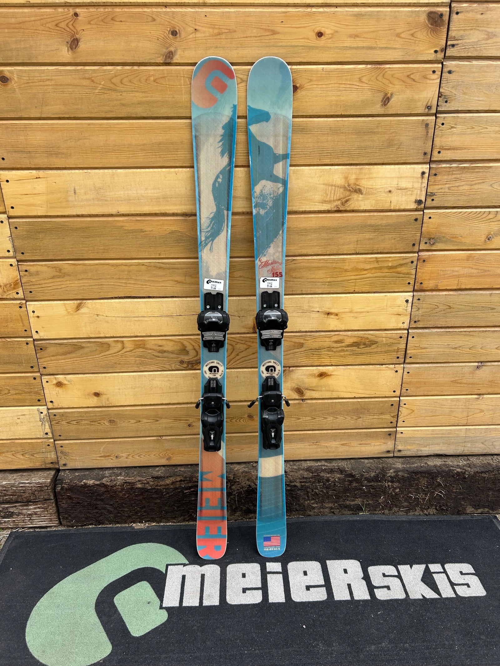 Mustang Sally 155cm Demo Ski